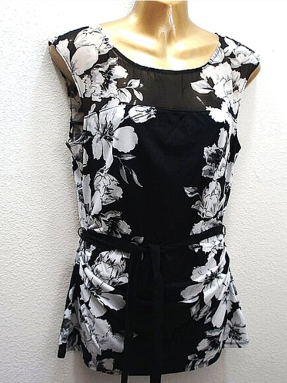 White House Black Market Sheer Yoke Floral Top size S